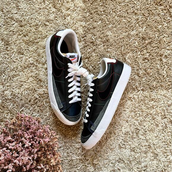 Nike Blazer '77 Low Black W Sneakers DJ6000-001 Women’s Size 8.5 - Picture 1 of 9